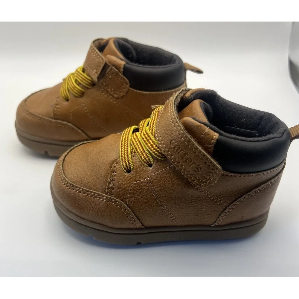 Carters Toddler‎ Boots Brown Size 5M Excellent Condition